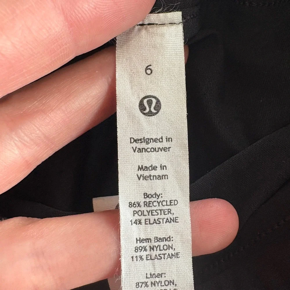 Lululemon Hotty Hot Skirt Black Athletic Tennis Golf Skort Size 6 Athleisure - Picture 3 of 8
